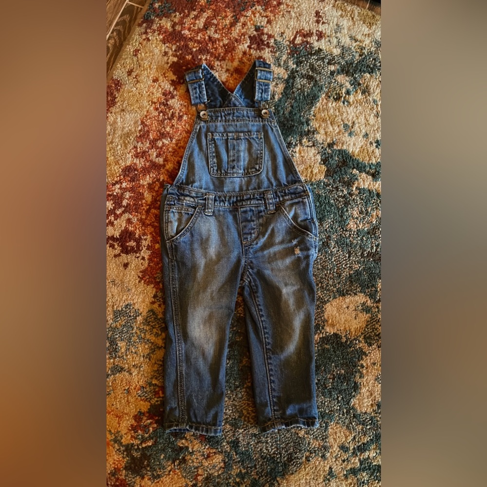 Baby gap denim overalls (girl) size 18-24 m